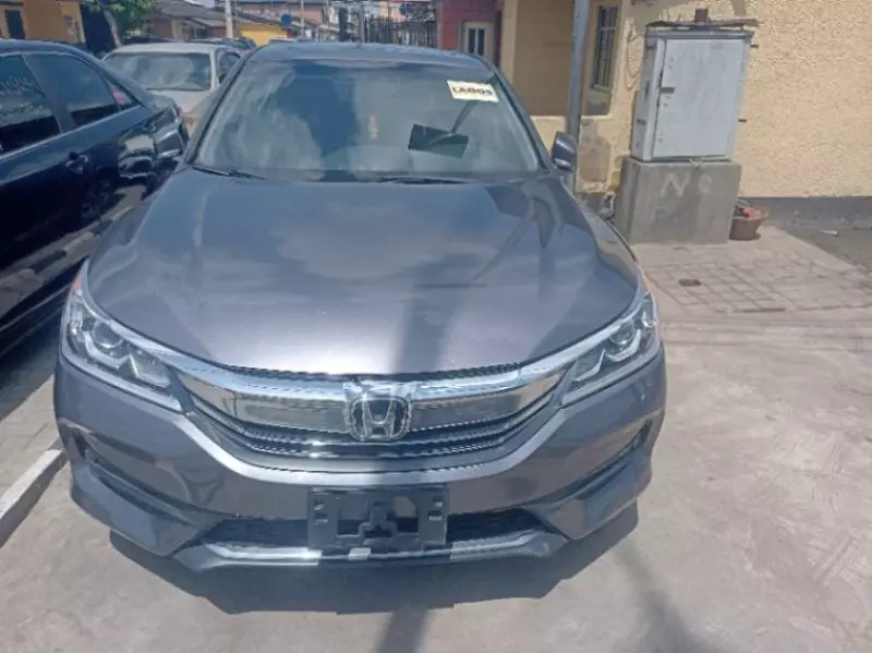 Honda Accord   - 2016