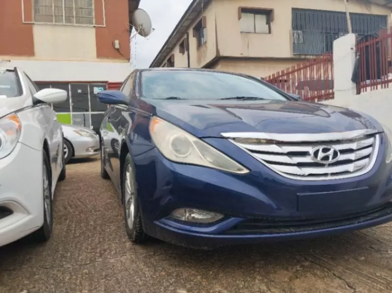 Hyundai Sonata   - 2014