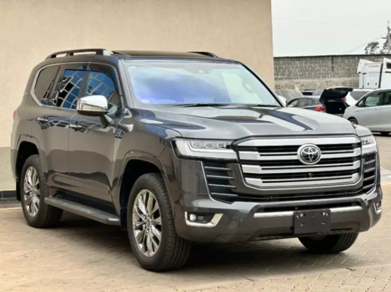 Toyota Landcruiser 300   - 2022