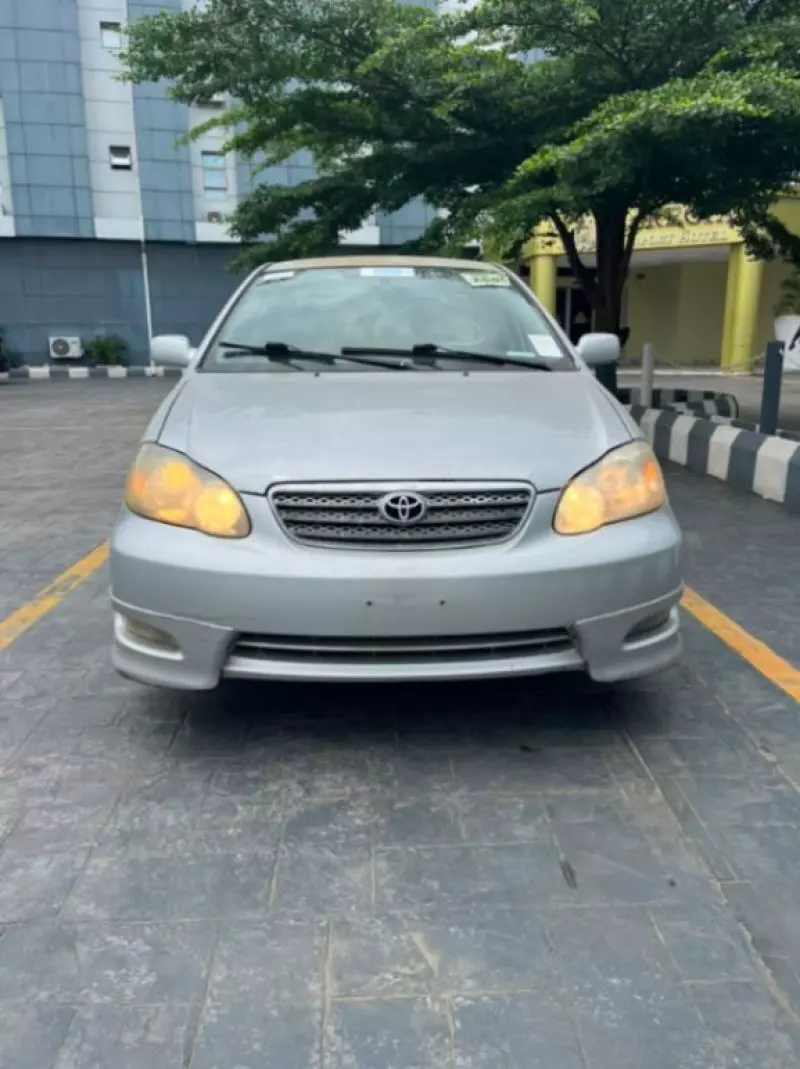 TOYOTA Corolla   - 2006