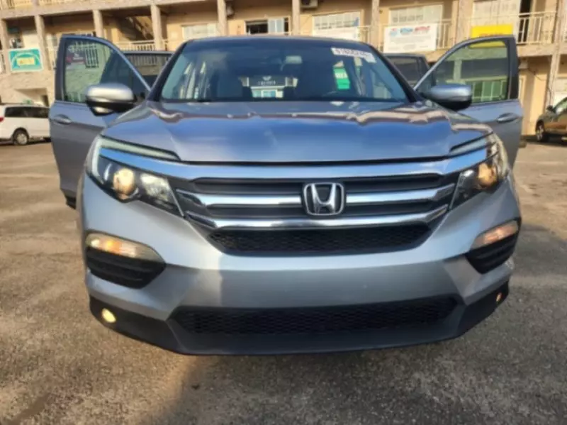 Honda Pilot   - 2017