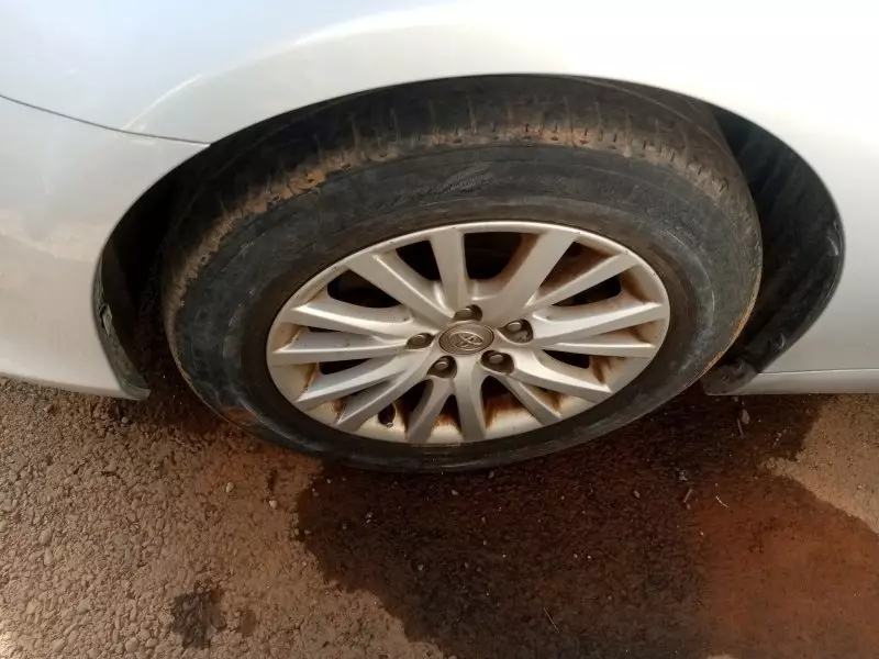 Toyota Mark X   - 2012