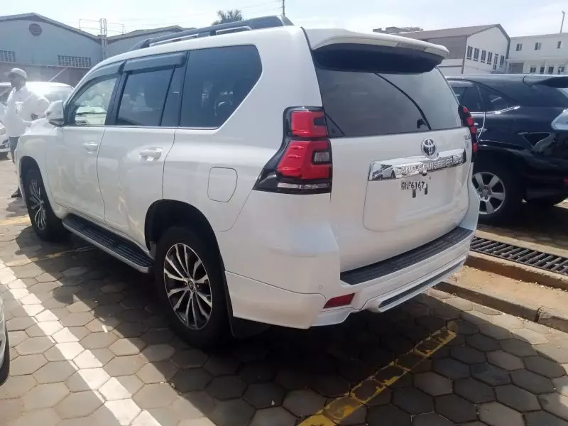 Toyota Landcruiser Prado - 2018