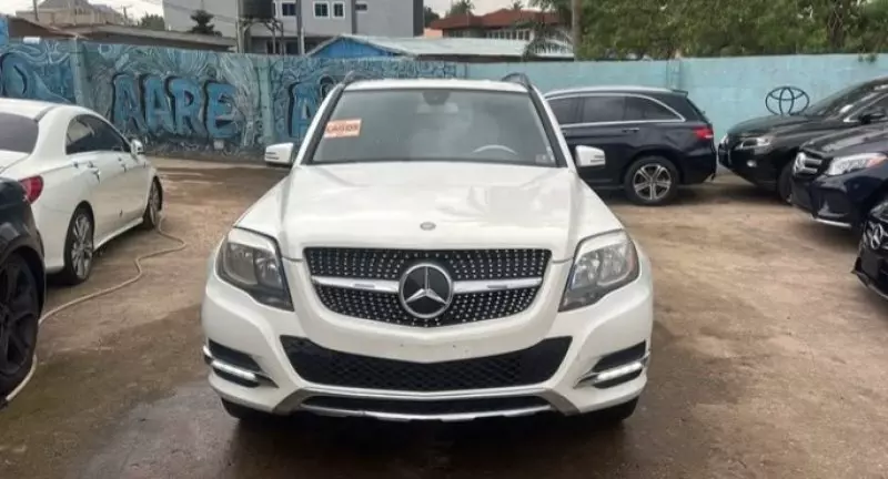 Mercedes-Benz GLK 350   - 2014