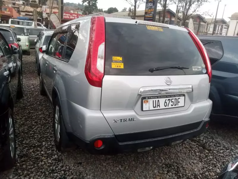 Nissan X-Trail   - 2011
