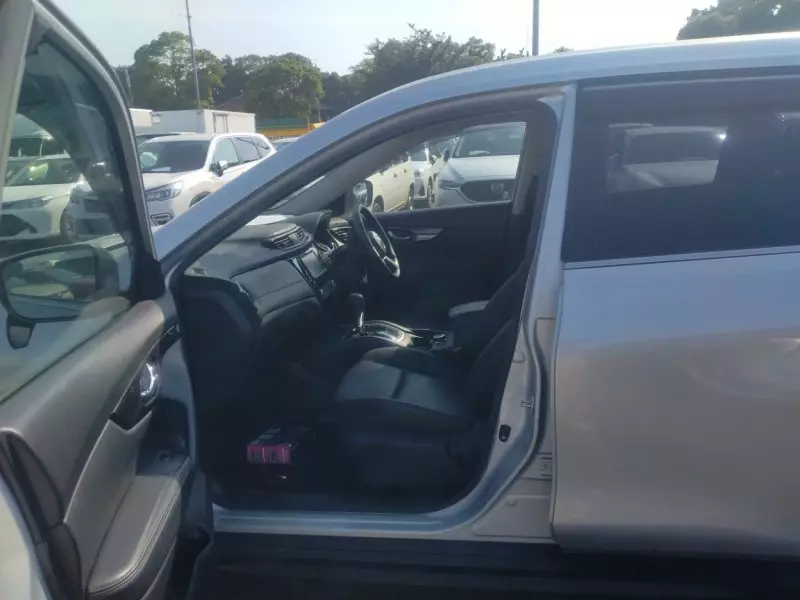 Nissan X-Trail   - 2019