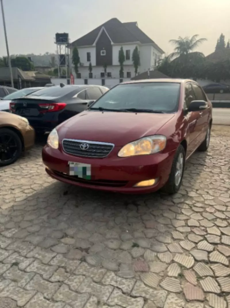 Toyota Corolla   - 2006