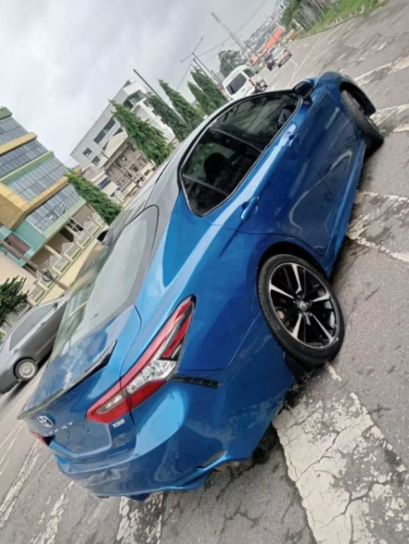 Toyota Camry   - 2020