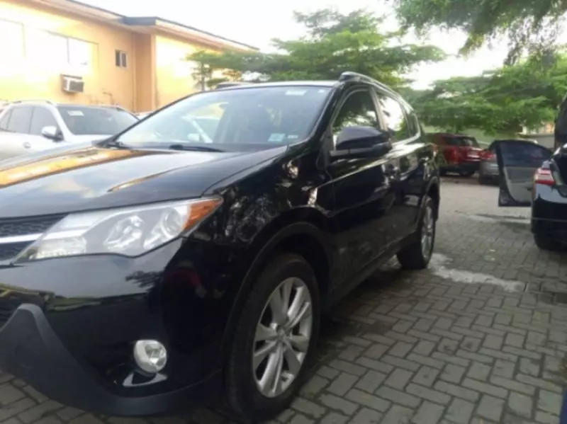 Toyota RAV4   - 2013