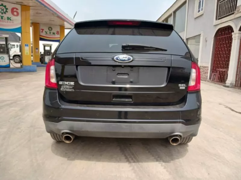 Ford Edge - 2011