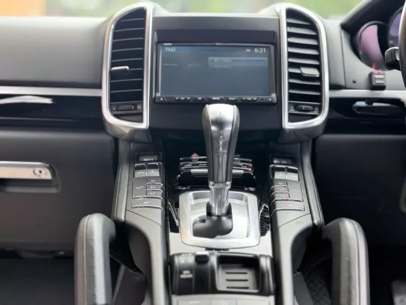 PORSCHE Cayenne - 2016