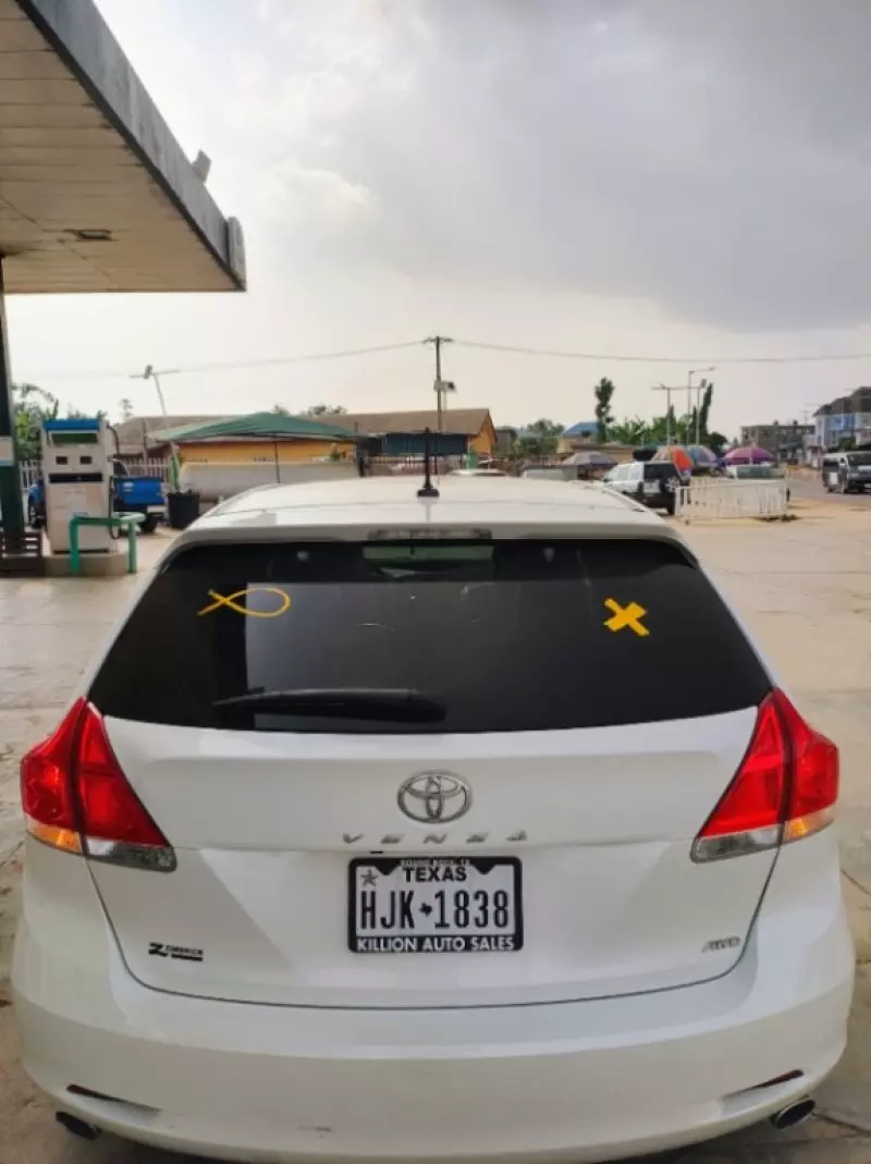Toyota Venza   - 2009