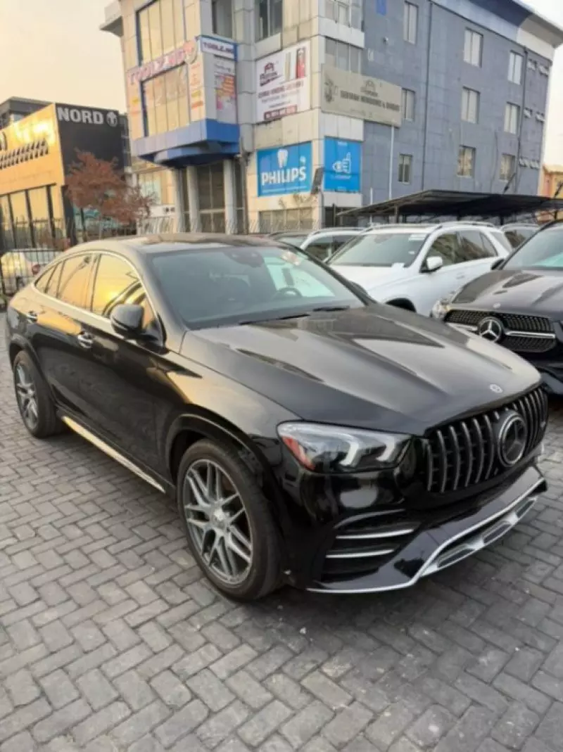 Mercedes-Benz GLE 53 AMG   - 2021