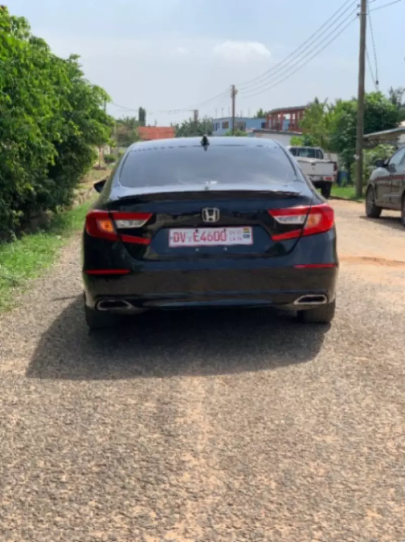 Honda Accord   - 2019