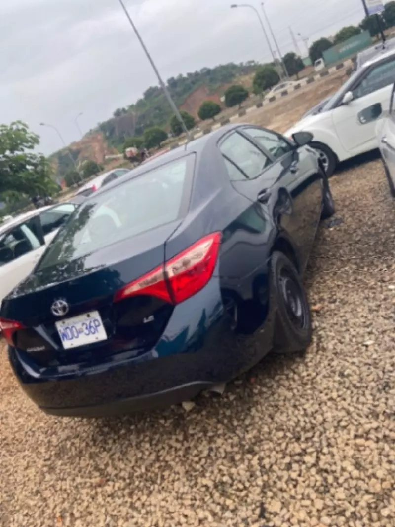 TOYOTA Corolla   - 2018