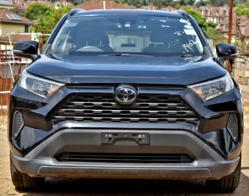Toyota RAV 4   - 2018