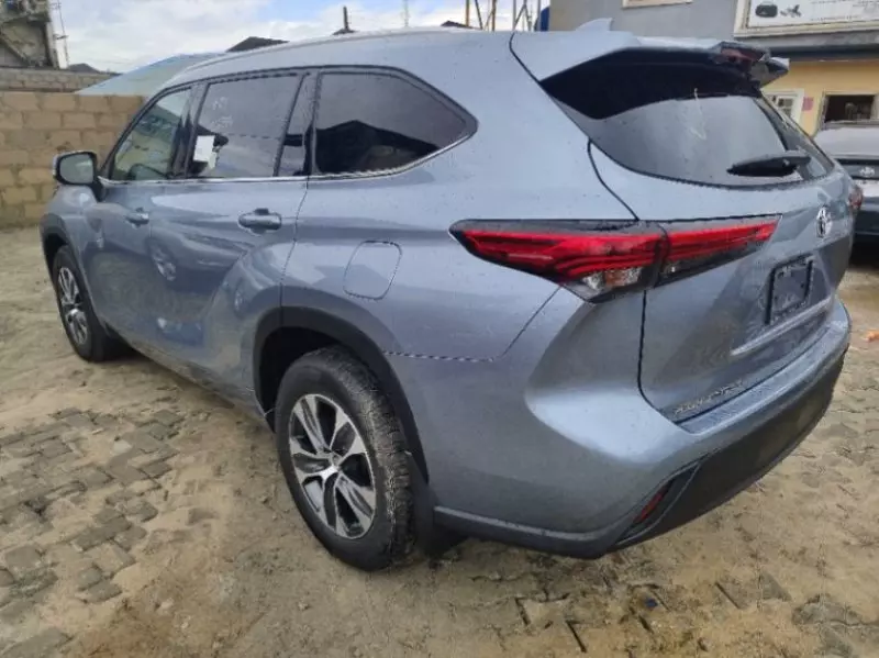 TOYOTA Highlander   - 2022