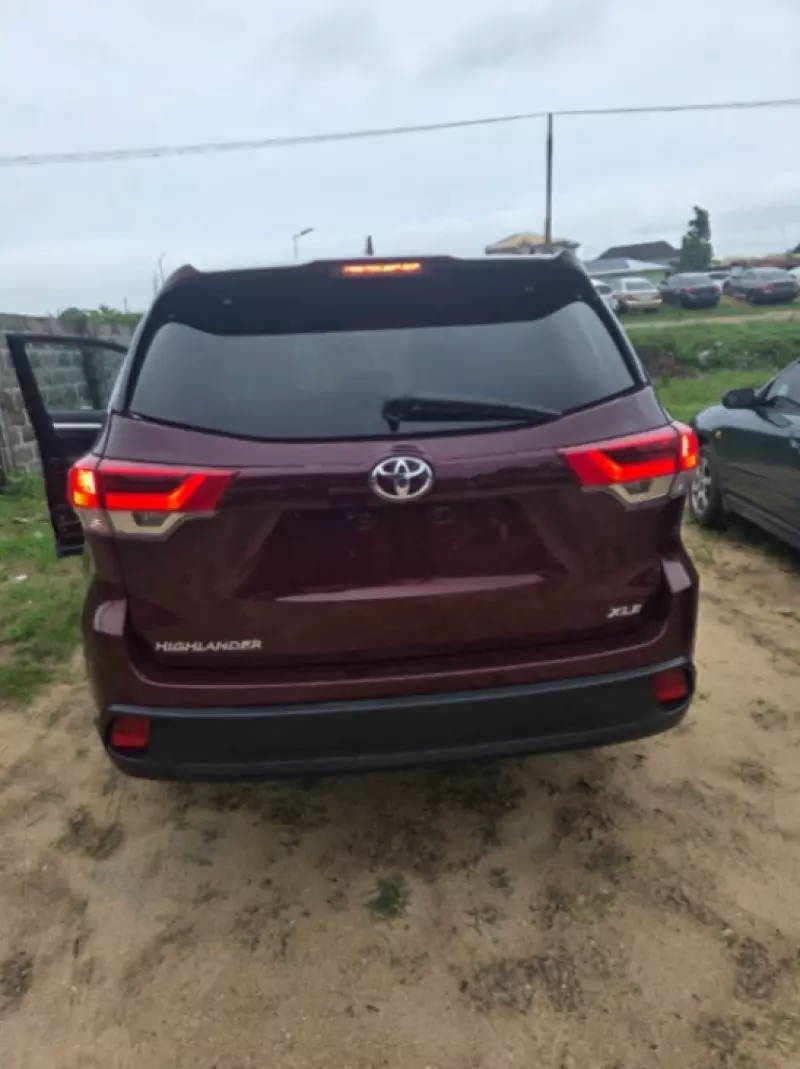 TOYOTA Highlander - 2020