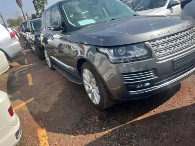 Land Rover Range Rover Vogue   - 2017
