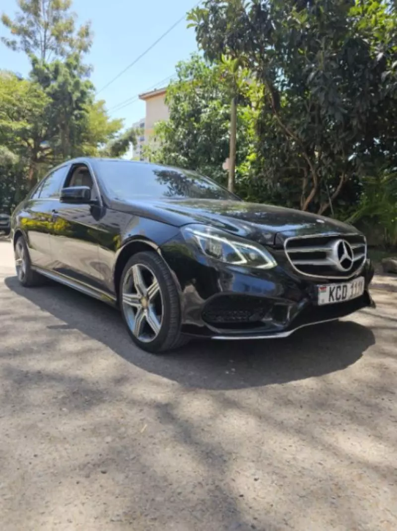 Mercedes-Benz E250   - 2014