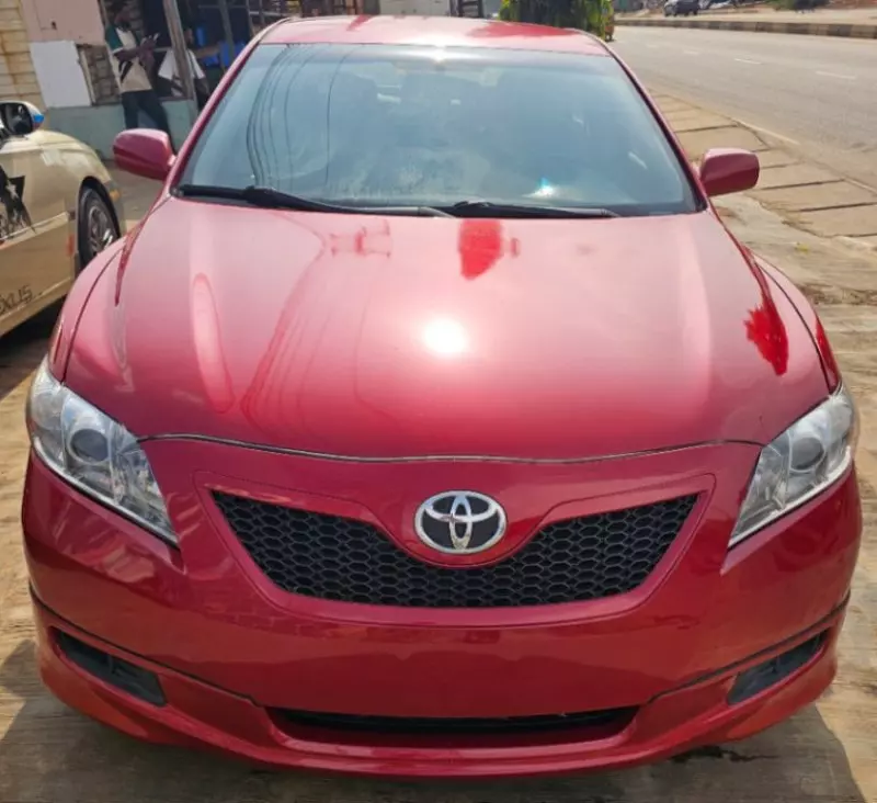 Toyota Camry   - 2007