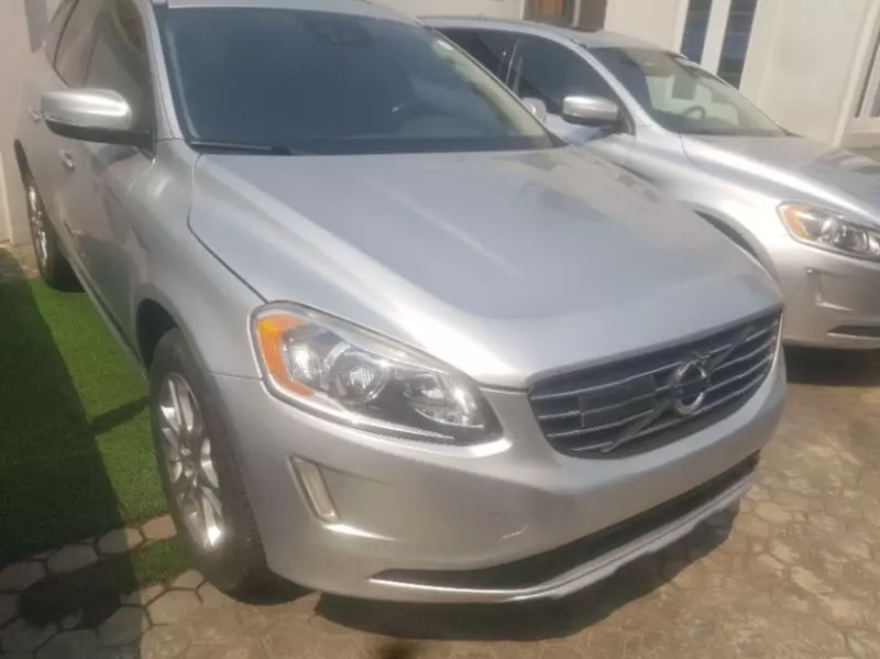 Volvo XC60   - 2015
