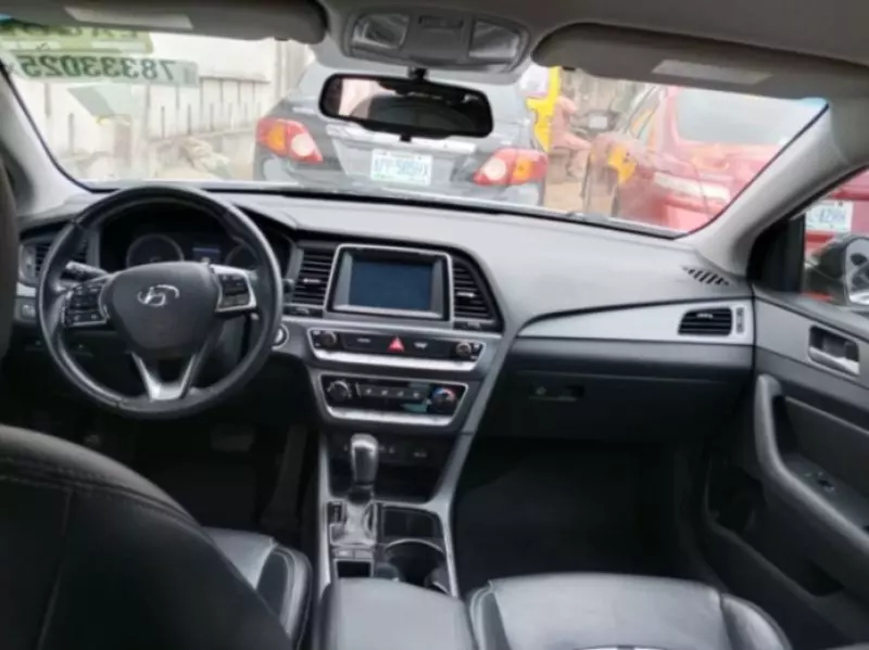 Hyundai Sonata   - 2018