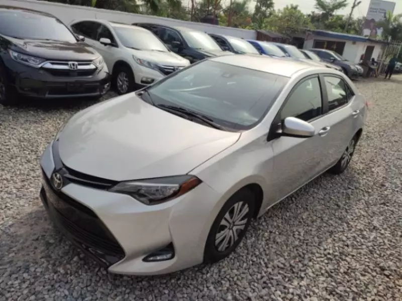Toyota Corolla   - 2018