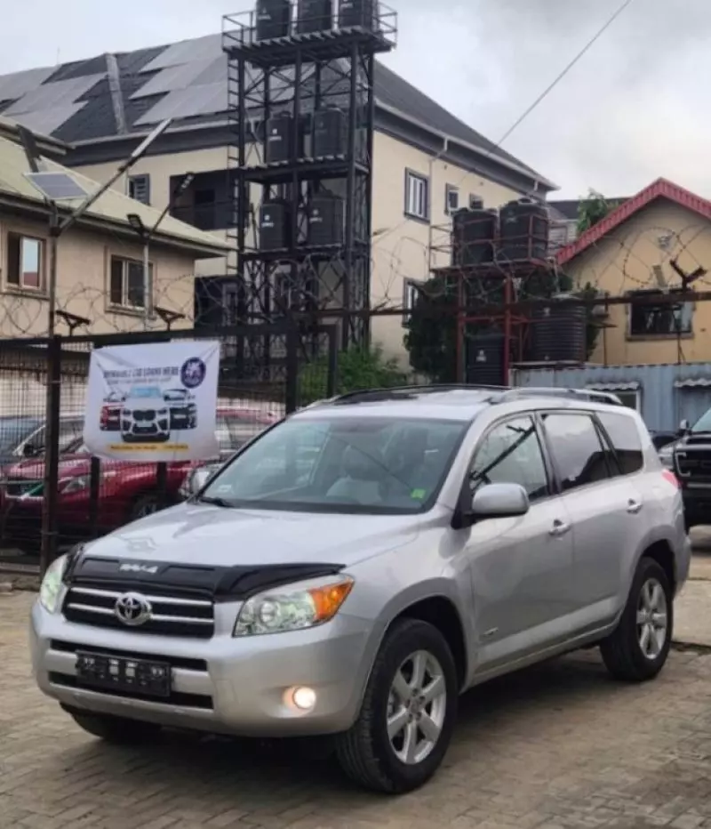 TOYOTA RAV 4   - 2008