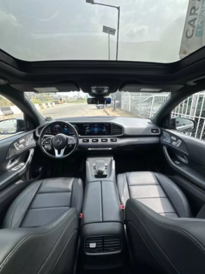 Mercedes-Benz GLE-Class   - 2020