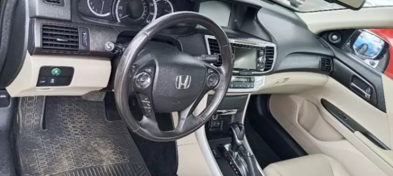 Honda Accord   - 2013