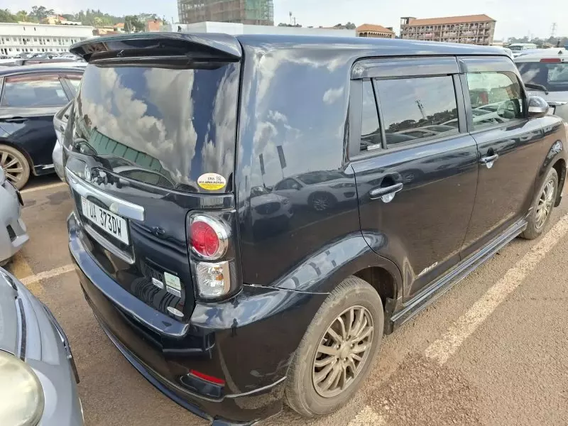 Toyota Rumion   - 2012