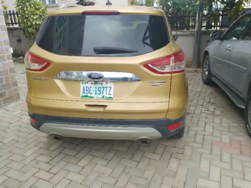 Ford Escape - 2014