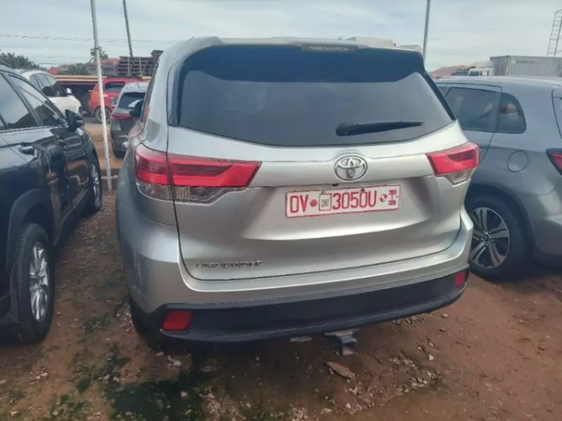TOYOTA Highlander   - 2018