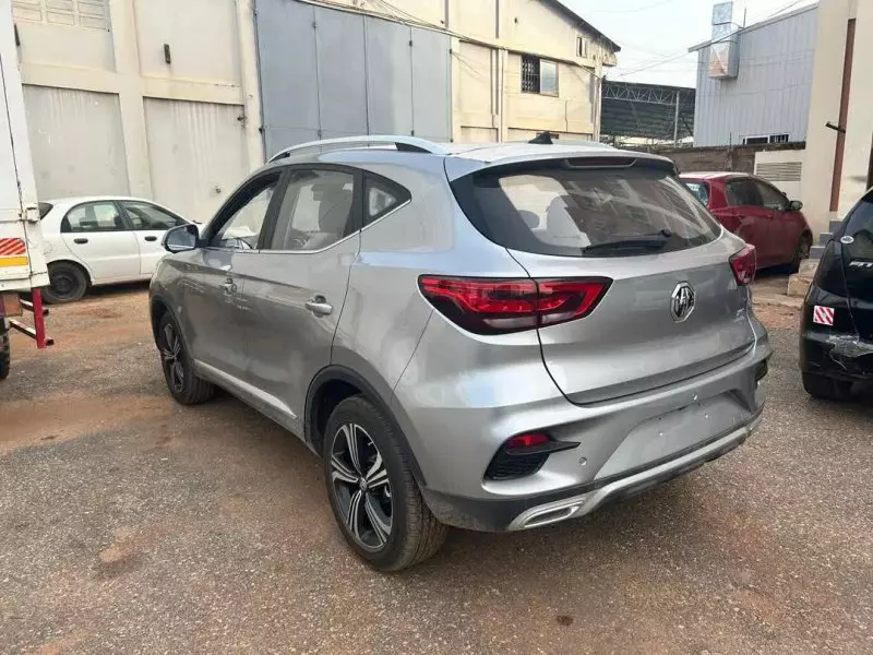 MG ZS   - 2024