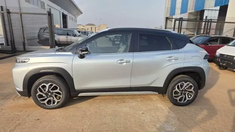 SUZUKI FRONX SUV - 2025