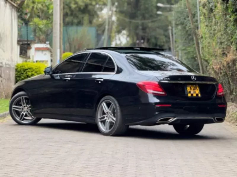 Mercedes-Benz E250   - 2017