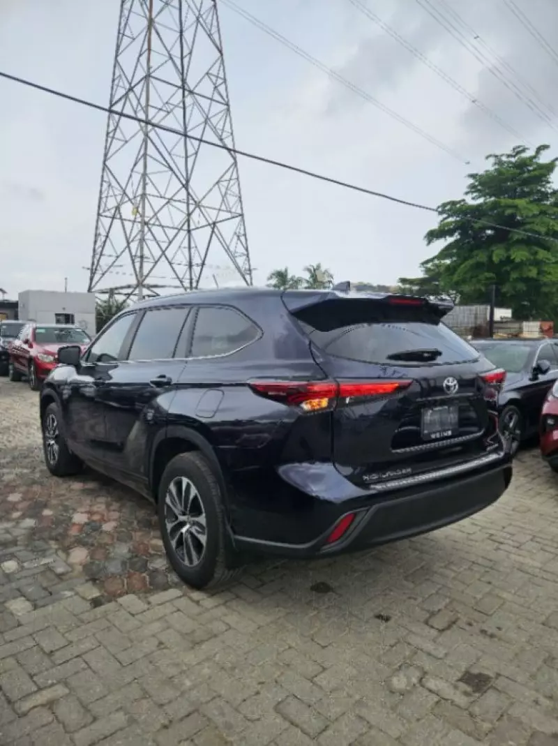 TOYOTA Highlander   - 2024