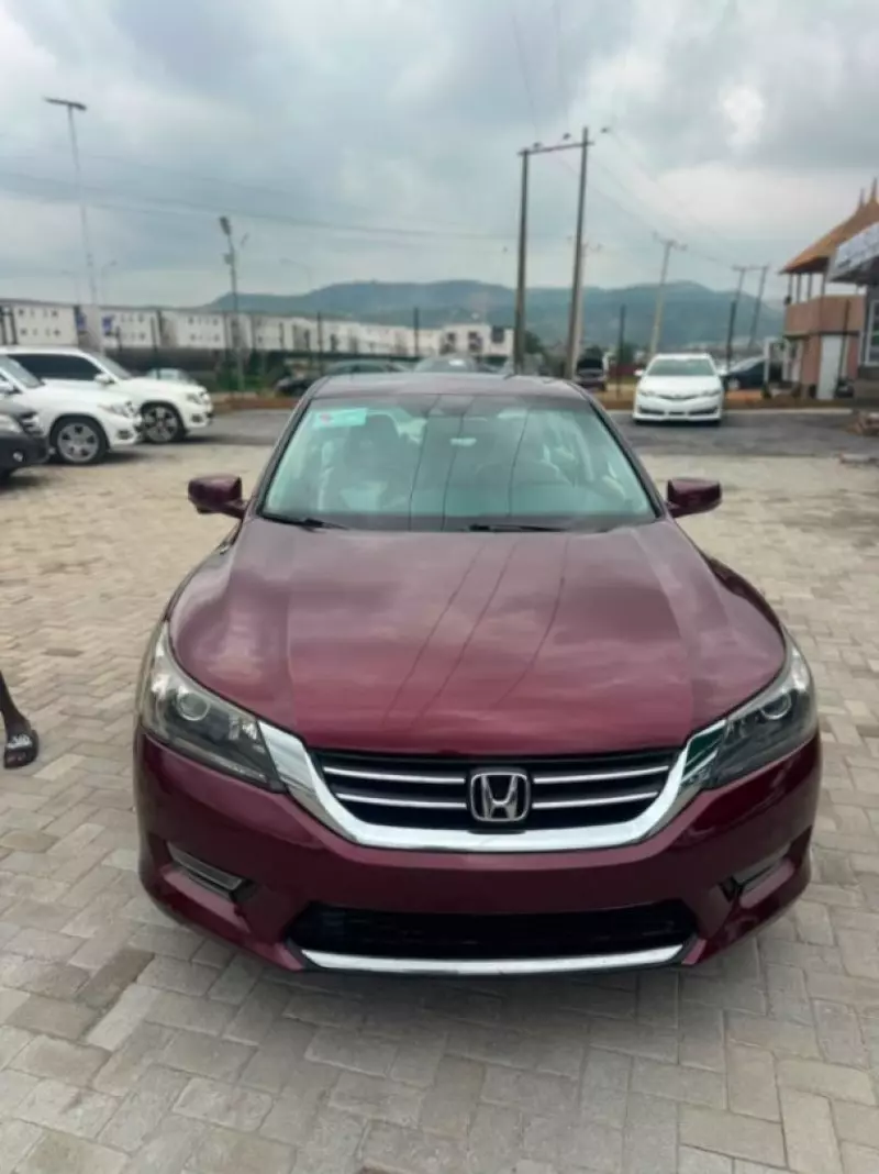 Honda Accord - 2013