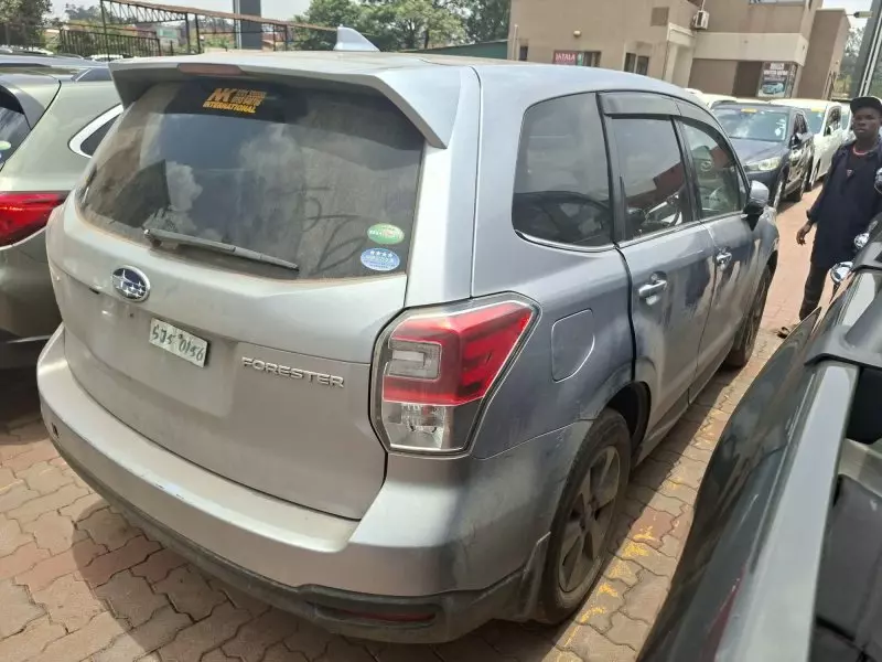 Subaru Forester   - 2017