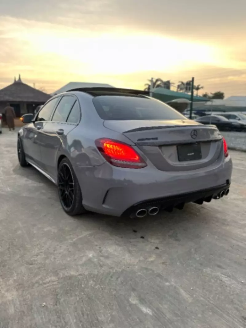 Mercedes-Benz C-class   - 2019