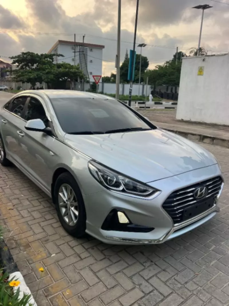 Hyundai Sonata   - 2017