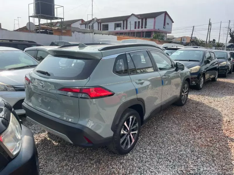 TOYOTA Corolla Cross   - 2022