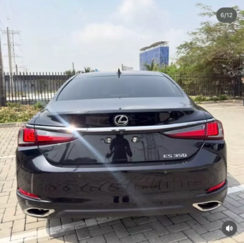 Lexus ES 350   - 2019
