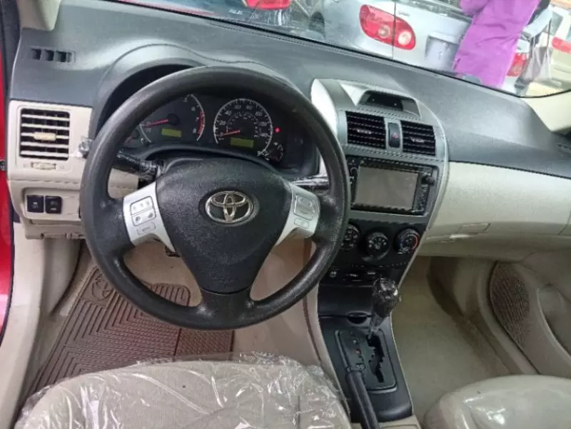 TOYOTA Corolla   - 2013