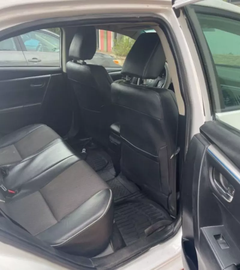 Toyota corolla   - 2015