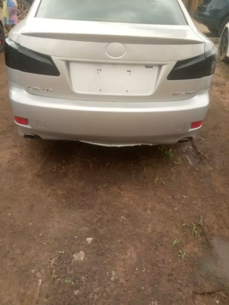 Lexus IS   - 2007