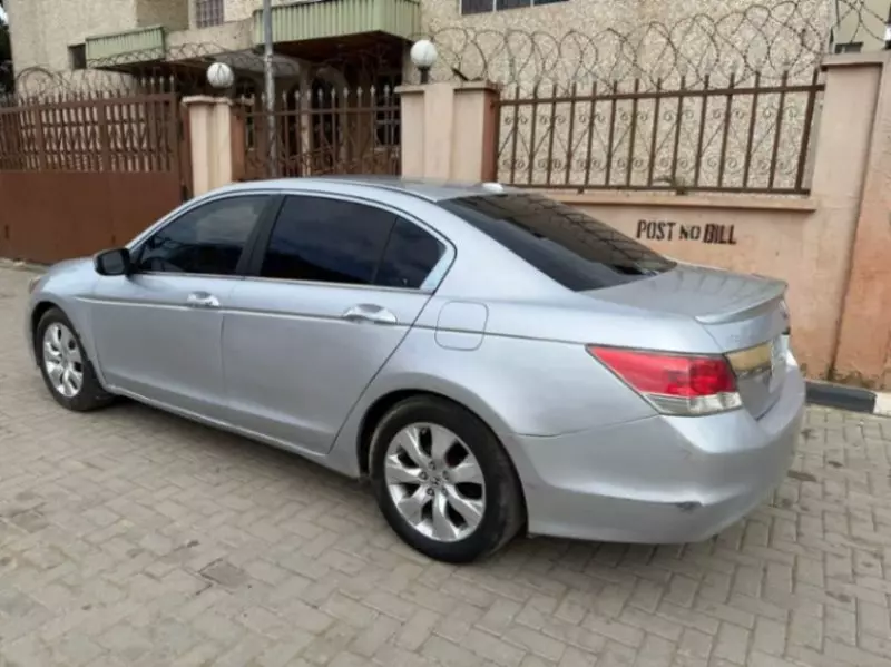 Honda Accord   - 2008