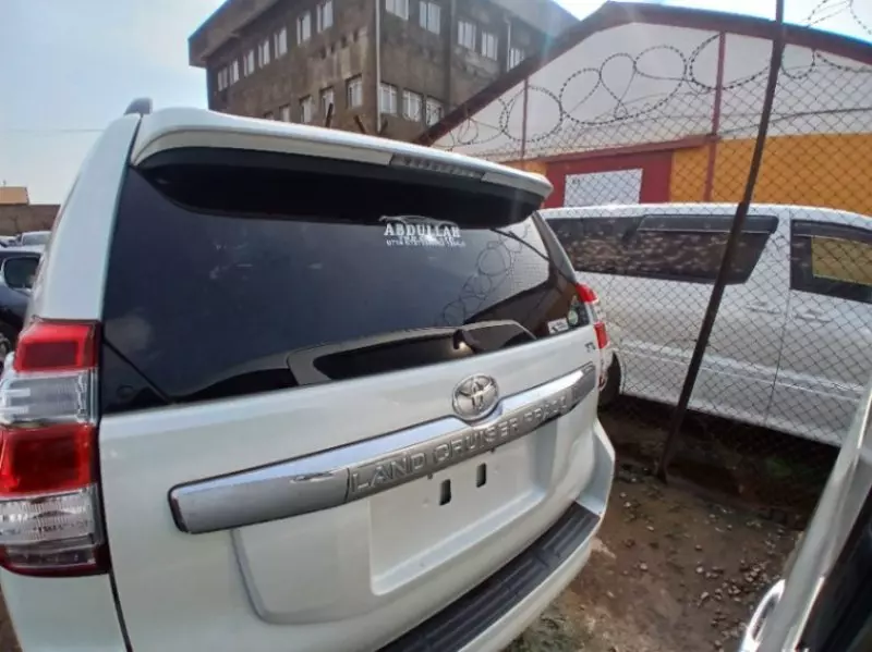 Toyota Land Cruiser Prado TX L   - 2016