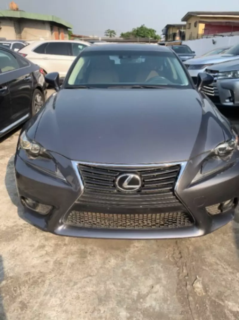 Lexus IS 250   - 2014